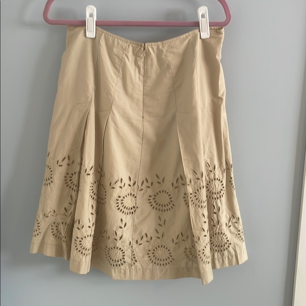 🇨🇦 Joe Fresh eyelet A-line embroidered pleated skirt, tan beige, women's size 8 - Picture 6 of 17